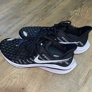 Men’s new Nike zoom vomero 9.5